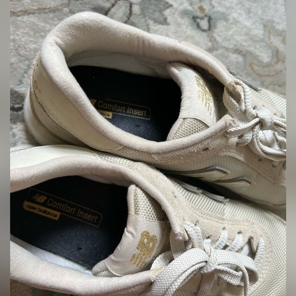 Sold‼️ New balance 515 with Gold details - Picture 6 of 8